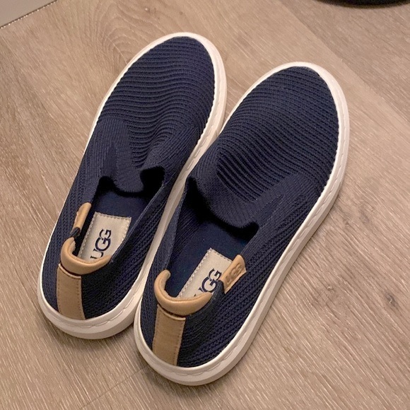 EUC [UGG] Alameda Sammy Navy Ribbed w/ Leather Slip-On Flats Women's Shoe Size 5 - Picture 5 of 12